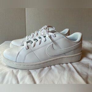Nike Court Royale 2 men’s or women’s sneakers